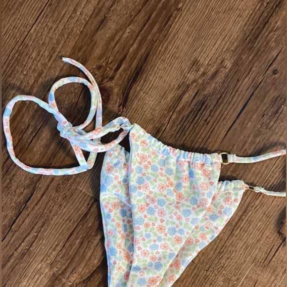 Khassani Iconic Bandeau Bikini Top & matching String Bikini Bottom. - Picture 4 of 10